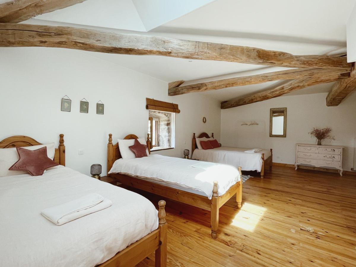 L'Ancien Relais De Poste*** Villa Saint-Dier-dʼAuvergne Buitenkant foto